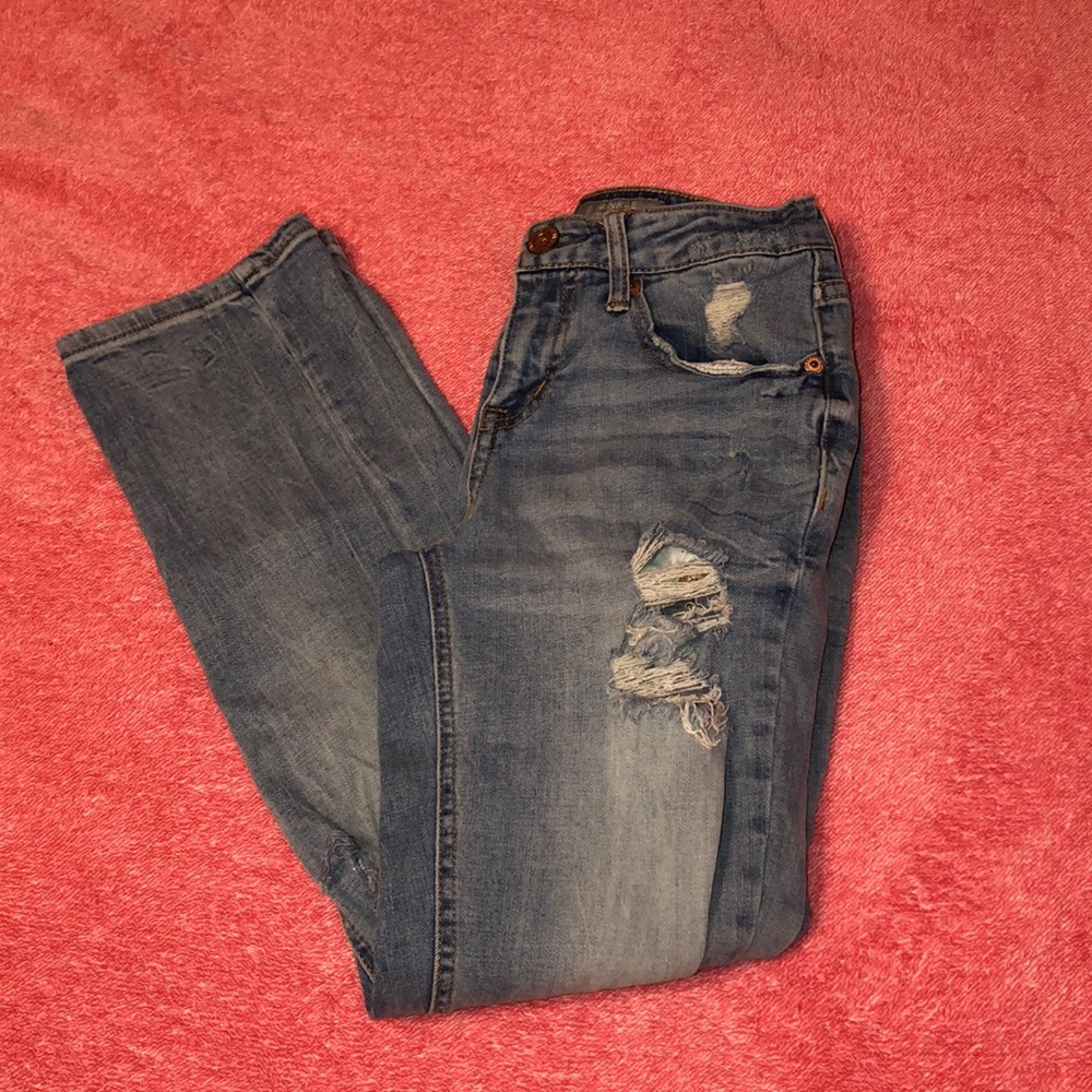 Ankle Straight Ripped Jeans